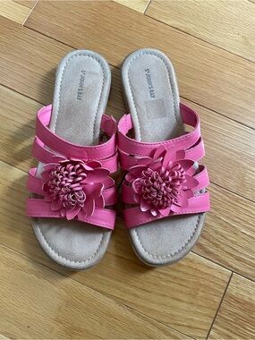 St Johns Bay Pink Flower Sandals